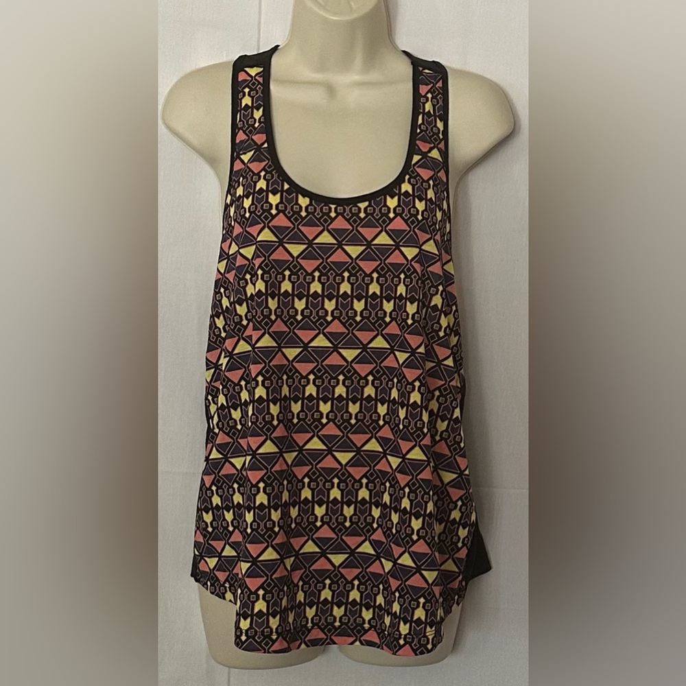 NWT Crivit Women's Tee Tank Top Sports Ladies Black Geometric Size L